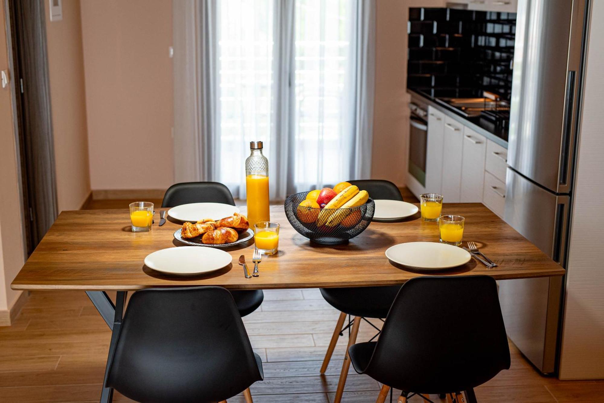 Ionion Apartment *